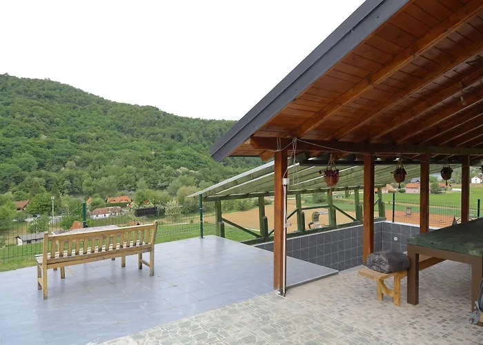 Feriehus Drina Na Vodi